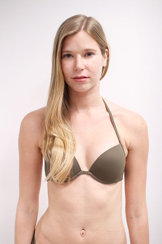 Arina polaroid 9